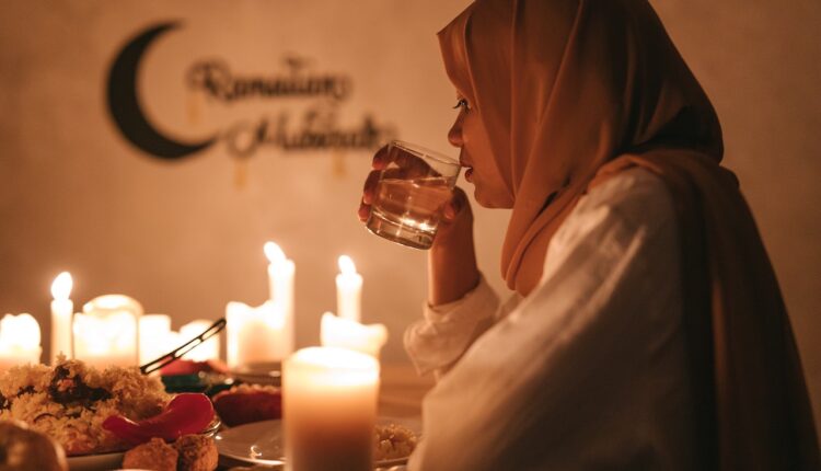 Tips Tetap Sehat dan Bugar Selama Menjalankan Puasa Ramadhan