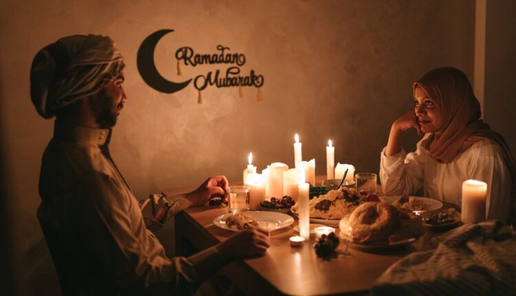 Tips Menjalani Bulan Ramadhan yang Sehat dan Penuh Berkah