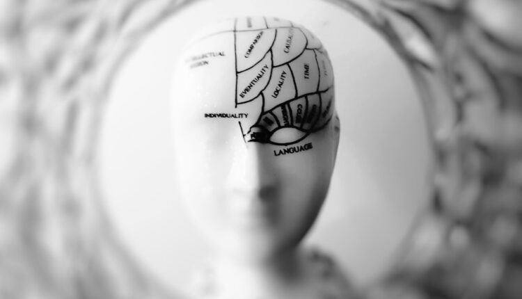 Bisakah Stimulasi Elektrik Otak Membantu Menangani Kecanduan Rokok?