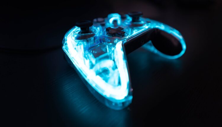 Menggunakan Sensor Gelombang Otak untuk Kontrol Game