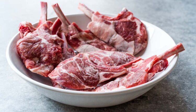 5 Cara Mengolah Daging Kambing agar Empuk dan Tidak Bau
