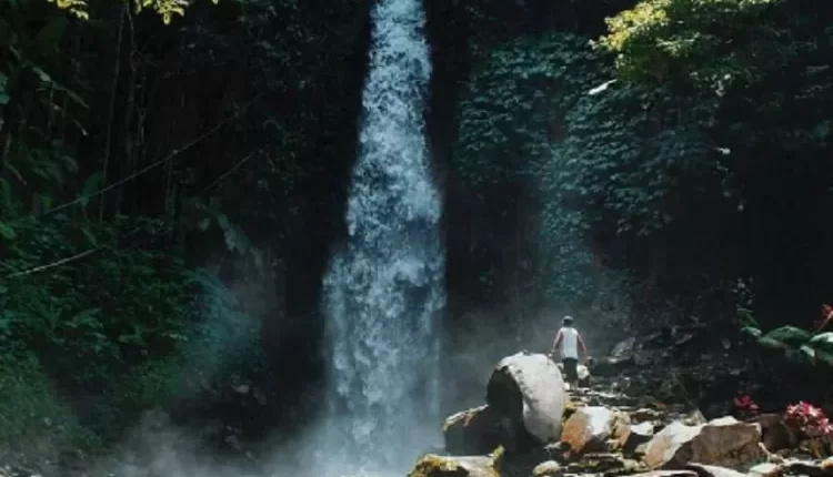 Indahnya Wisata Curug Landung, Air Terjun Keren di Kuningan