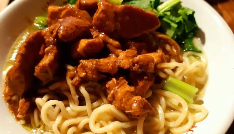 10 Rekomendasi Mie Ayam Cianjur yang Bikin Ketagihan