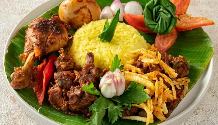 Cara Membuat Nasi Kuning Khas Sunda Anti Gagal!