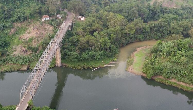 Misteri Rumah Si Rawing dan Sejarah Jembatan Cisokan