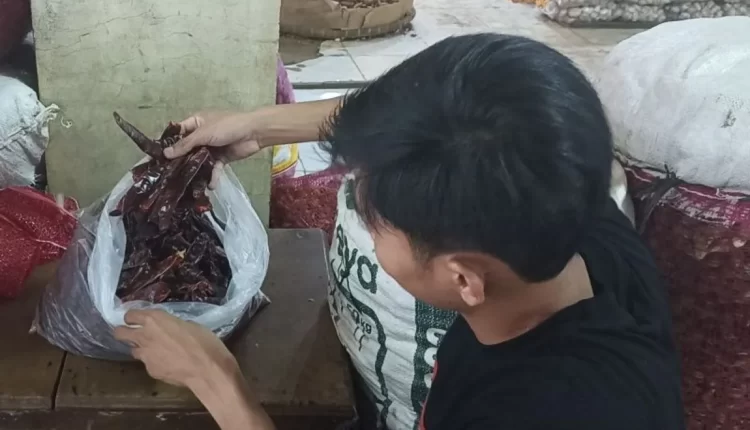 Pasar Murah di Cianjur Hadapi Lonjakan Harga Cabai