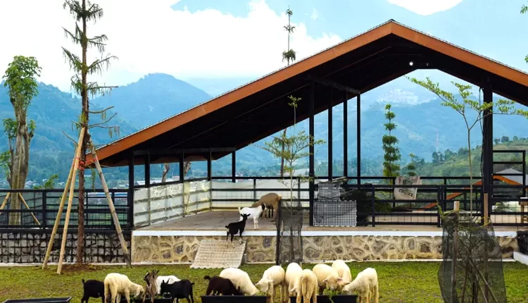 The Nice Funtastic Park Cianjur Punya Mini Zoo Seru