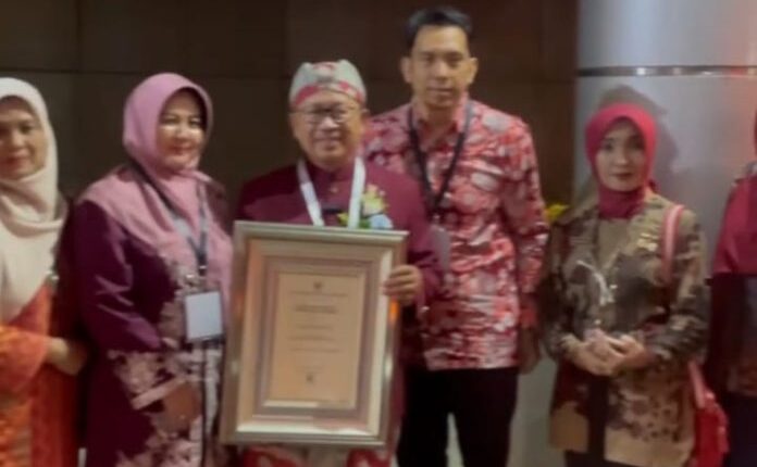 Cianjur Raih Penghargaan Kabupaten Kota Sehat 2023