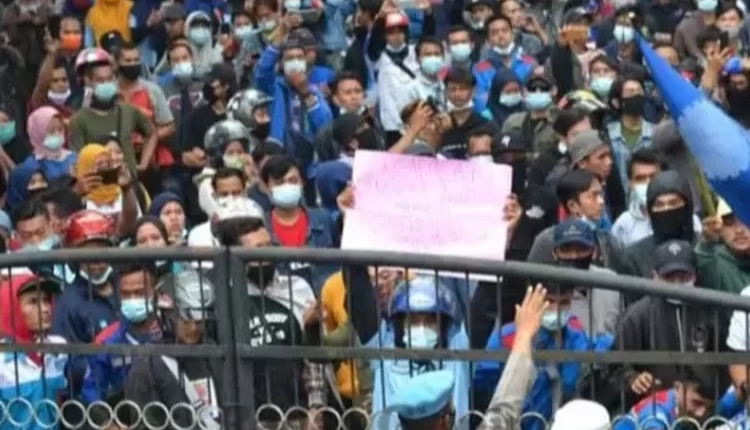 Kecewa dengan Kenaikan UMK Cianjur 2024, Buruh Ancam Gelar Aksi Besar-Besaran