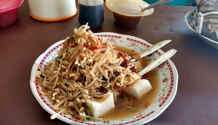 Resep Lontong Balap Makanan Khas Wajib Dicoba!