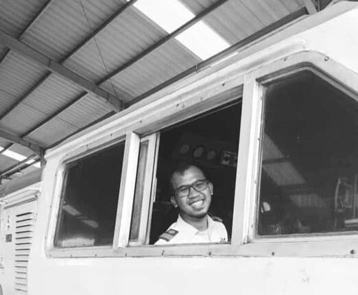 Insiden Tragis KA Turangga dan KRL Commuter Line Bertabrakan di Cicalengka