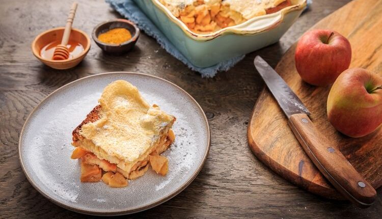 Resep Puding Roti Tawar Aneka Buah untuk Camilan Hangat