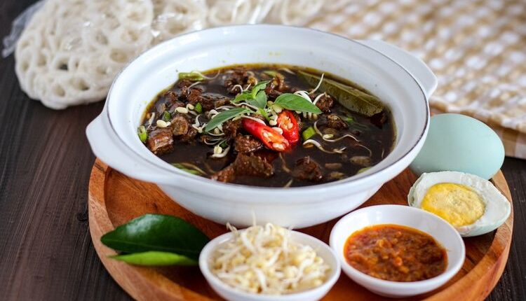 Resep Rawon Daging Sapi yang Autentik dan Mudah Dibuat