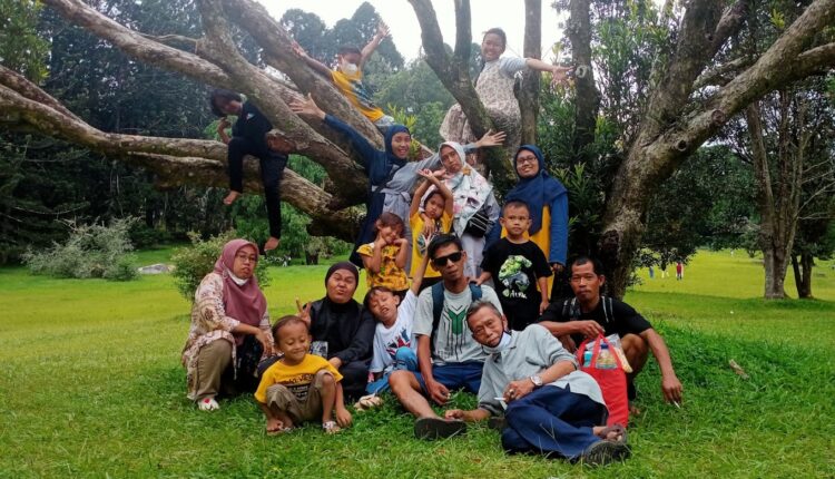 Abah Mah Papajar Istimewa