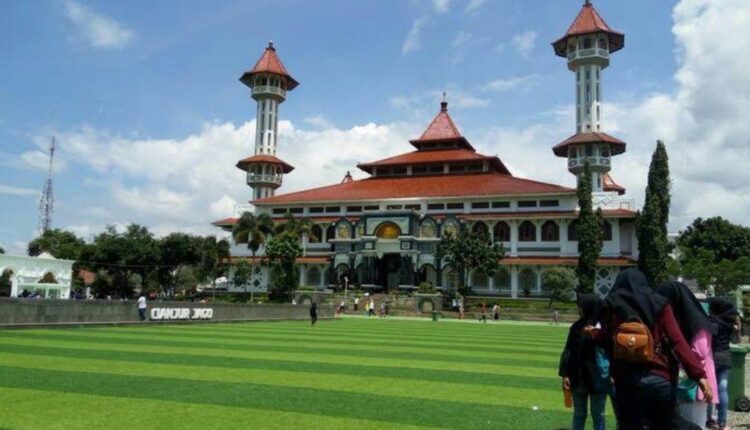 5 Ide Ngabuburit Seru di Cianjur, Membuat Momen Berbuka Puasa Lebih Berkesan