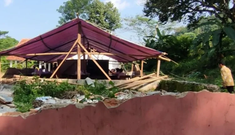 Pemkab Cianjur Menanggapi Tuntas Perbaikan Sekolah Terdampak Bencana Alam