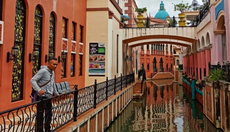 Sensasi Liburan ke Venice Italia di Little Venice Cianjur, Destinasi Long Weekend Keluarga yang Tak Terlupakan