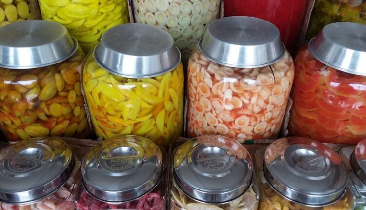 Manisan Buah Khas Cianjur, Warisan Legendaris yang Tak Lekang Waktu