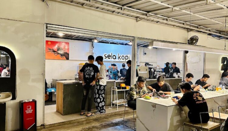 Harga Menu Sela Kopi Cianjur yang Cocok untuk Nongkrong Bareng Teman-Teman