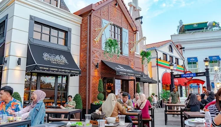 Puncak Food Street, Rekomendasi Tempat Nongkrong Anti Mahal di Cianjur