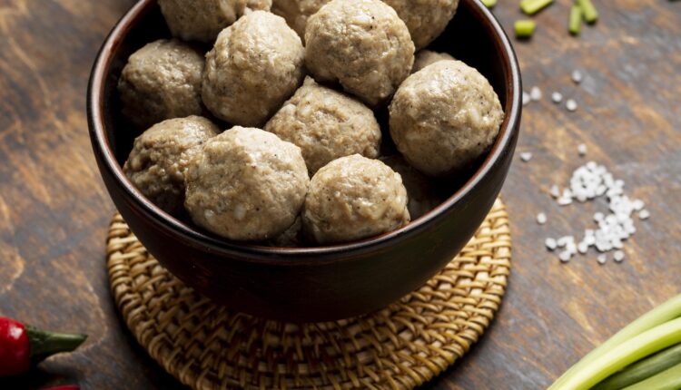 Mie Bakso BMP Urat dan Babat Dengan 10 Cabang di Cianjur