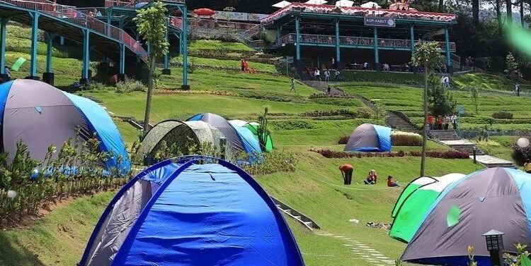 Sevillage Cianjur: Surganya Camping dengan Pemandangan Memukau