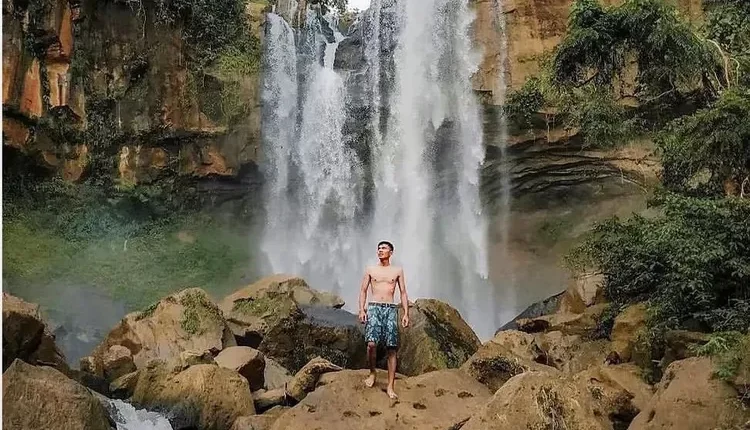 Curug Luhur, Keindahan Air Terjun Bertingkat di Cianjur Selatan untuk Pecinta Wisata Alam