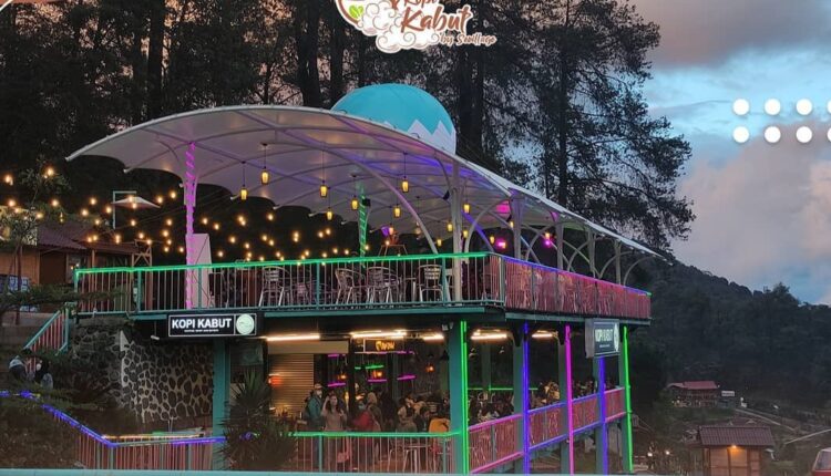 Kopi Kabut, Sensasi Baru Kopi dan Roti di Sevillage Cianjur