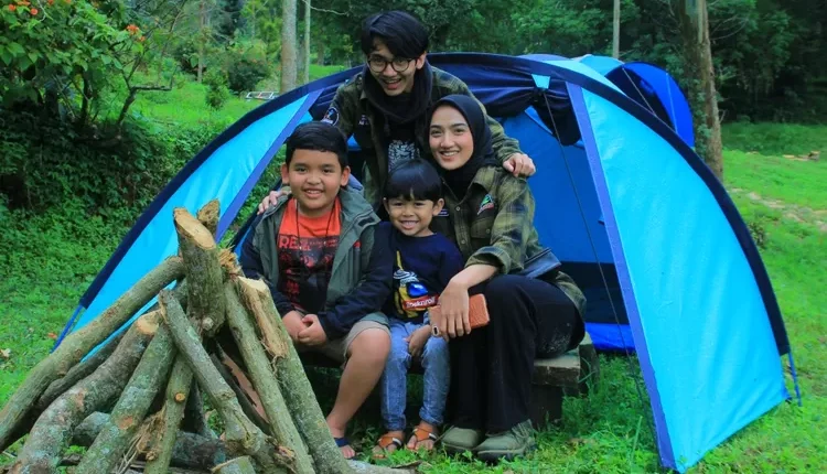 Pesona Wisata Alam Pangsalatan, Surga Tersembunyi di Kaki Gunung Gede Pangrango