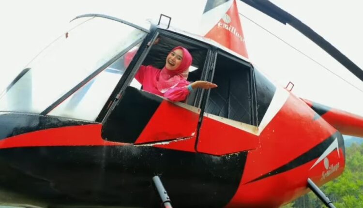 Helikopter Sevillage: Sensasi Terbang di Atas Puncak