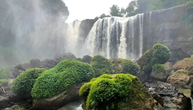 Curug Nangana: Permata Tersembunyi di Cianjur