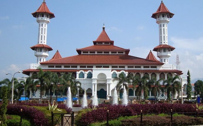 Tempat-tempat Bersejarah di Cianjur
